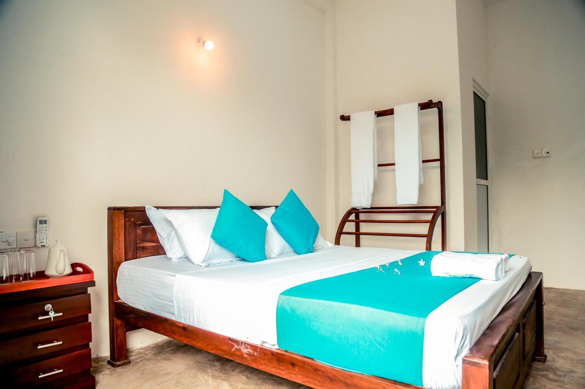 Ferienwohnung Painkiller Hiriketiya Dikwella Exterior foto