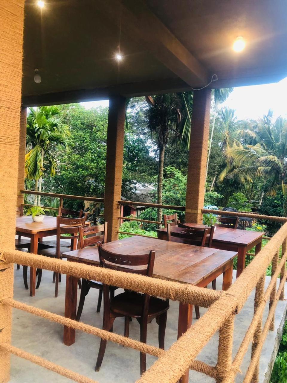 Ferienwohnung Painkiller Hiriketiya Dikwella Exterior foto